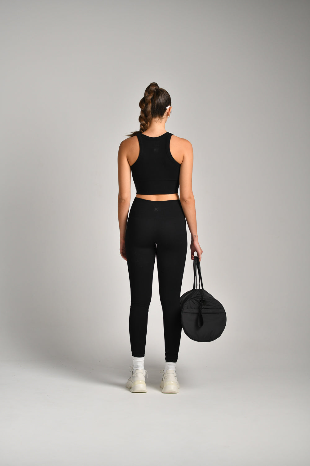 טייץ ספורט ריב סימלס בצבע שחור