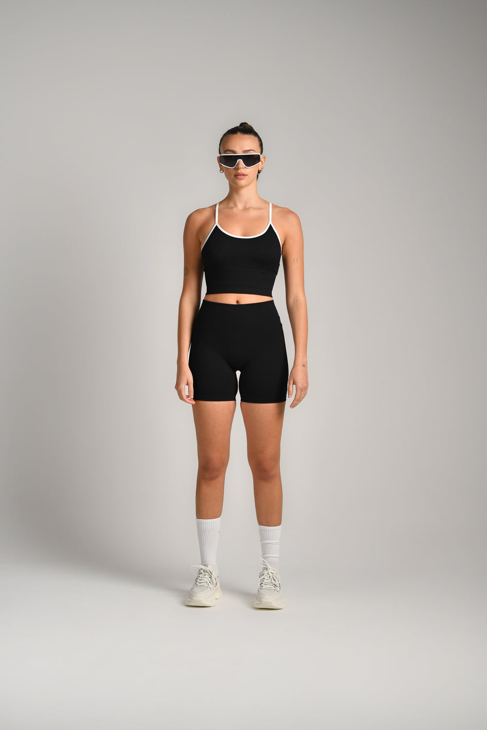 גופיה ריב סימלס כתפיות דקות 