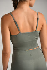 גופיה ריב סימלס כתפיות דקות 