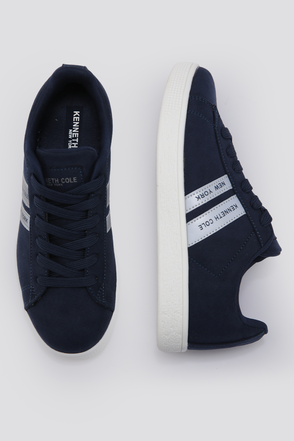 סניקרס דמוי זמש לנשים בצבע נייבי