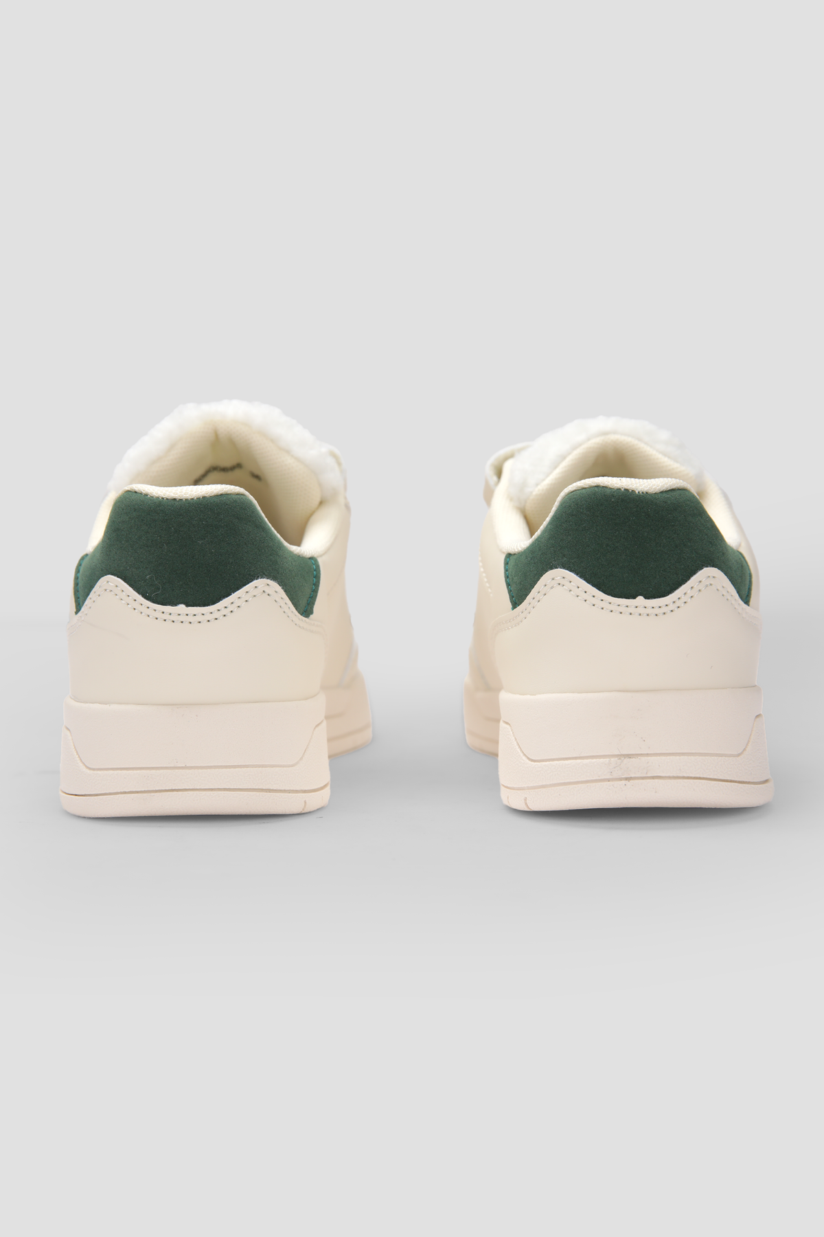 סניקרס עם סקוצ'ים לנשים בצבע אופוויט/ירוק