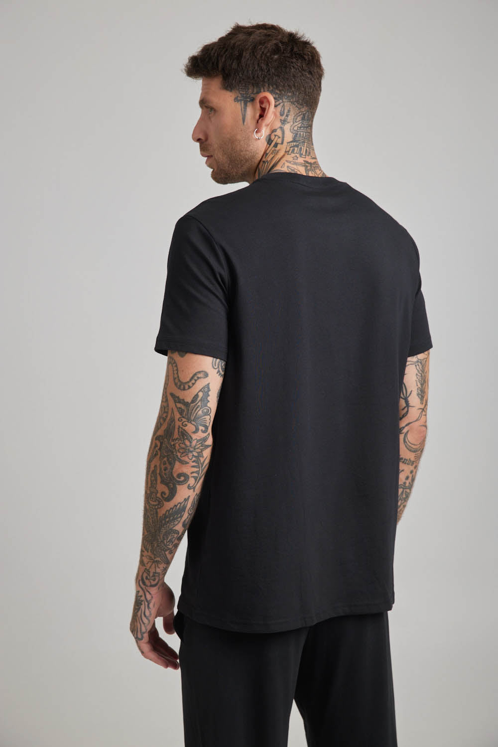 סט הלבשת פנאי שלושה חלקים לגברים 