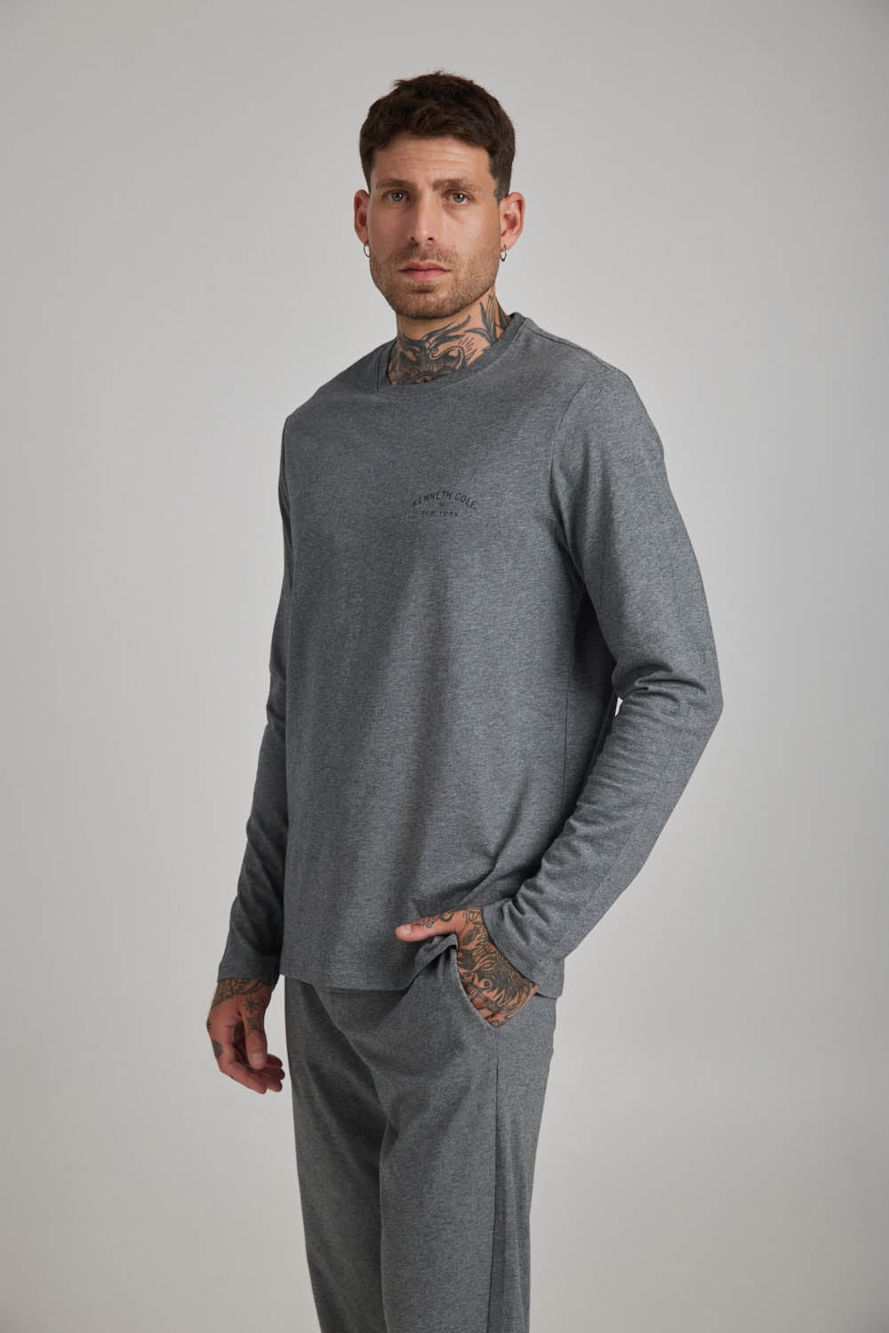 סט הלבשת פנאי שלושה חלקים לגברים 