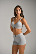 חזייה מרופדת מבד ריב 