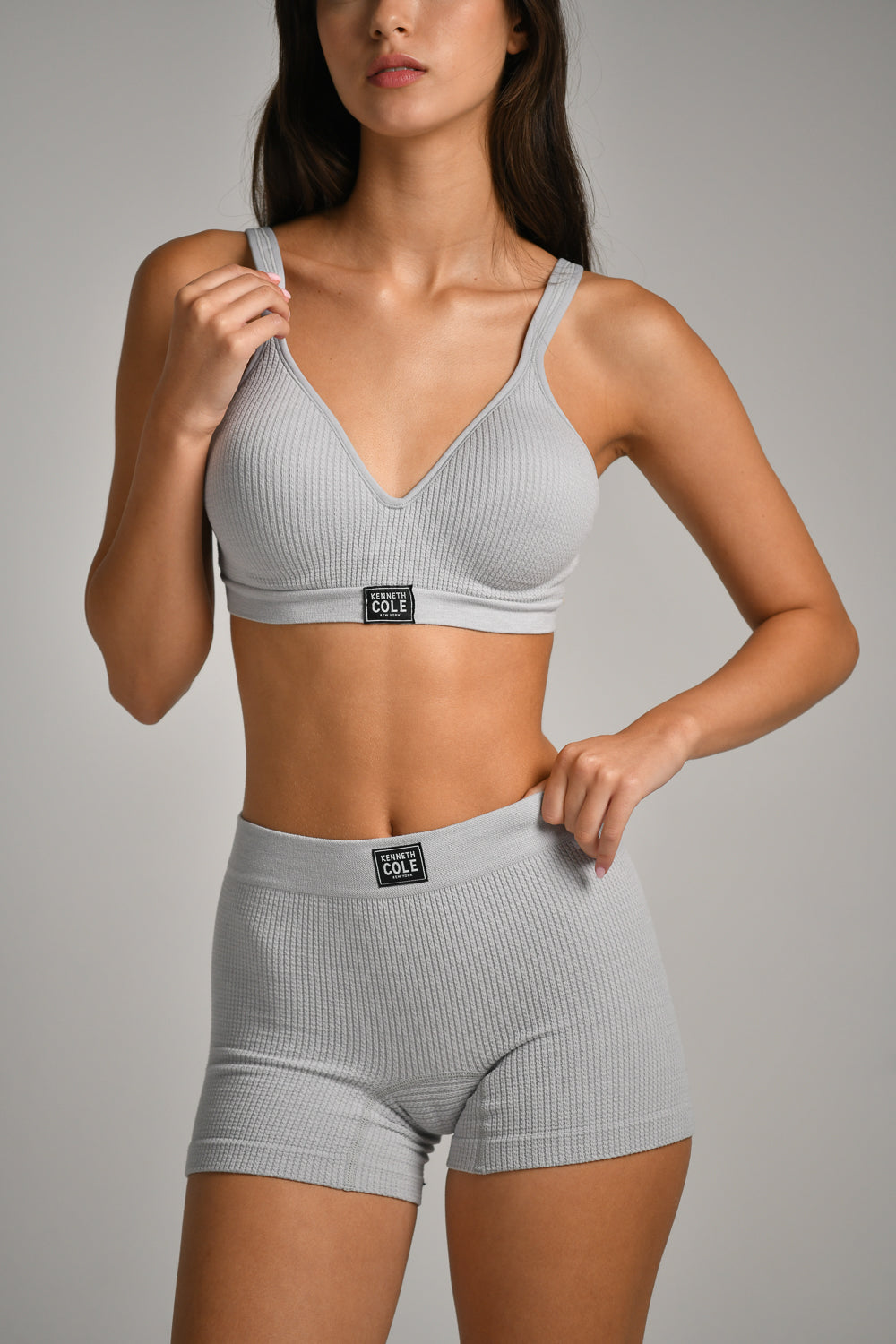 חזייה מרופדת מבד ריב 