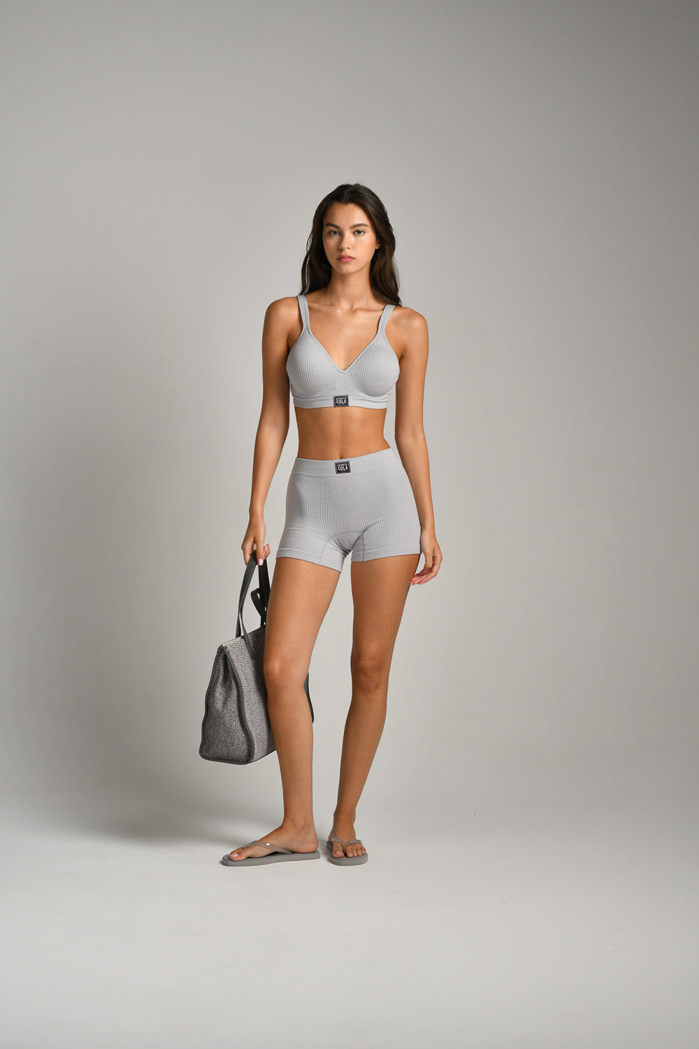 חזייה מרופדת מבד ריב 