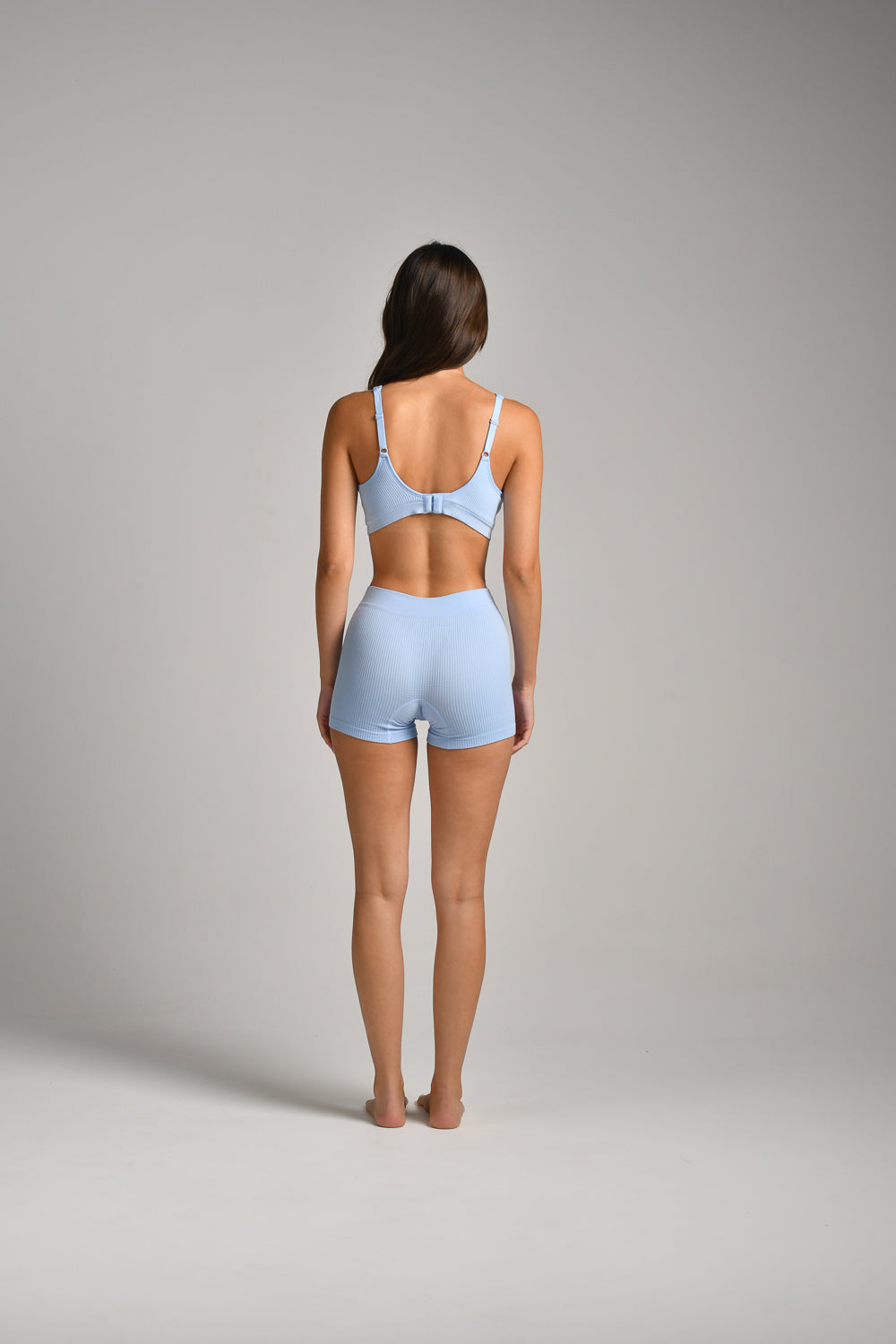 חזייה ללא ברזל מבד ריב 