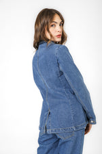 בלייזר ג'ינס מחויט 