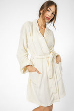 חלוק פלאפי לנשים בצבע שמנת