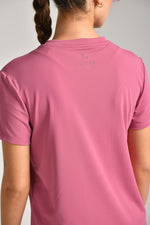 טי שירט אקטיב עם תפר קשת בגב