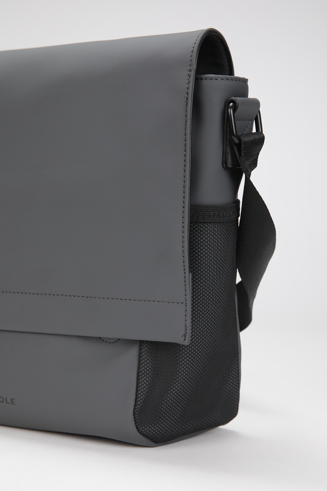 תיק צד SIDE BAG