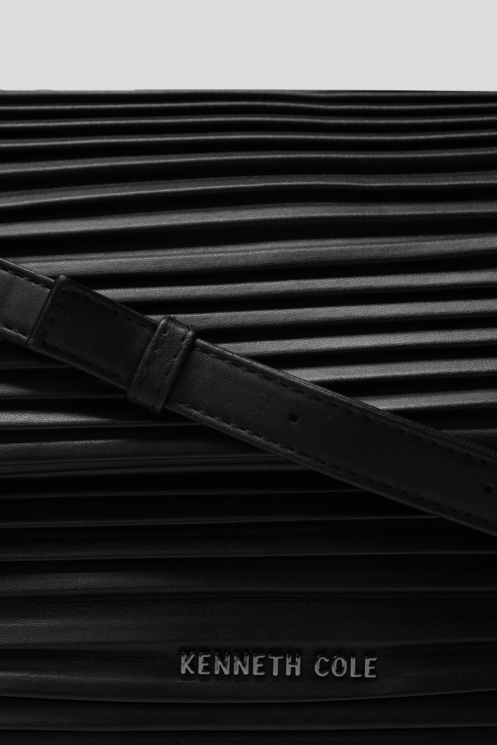 תיק צד גדול דמוי עור