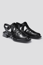 סנדלי פישרמן דמוי עור בצבע שחור