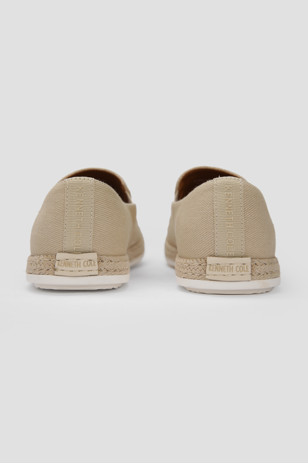 נעלי מוקסין קנבס לגברים בצבע בז'