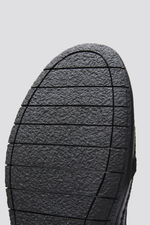 נעלי עור אלגנטיות לגברים בצבע שחור