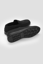 נעלי מוקסין מעור לגברים בצבע שחור