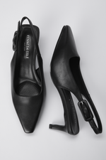 נעלי עקב שפיץ' דמוי עור בצבע שחור