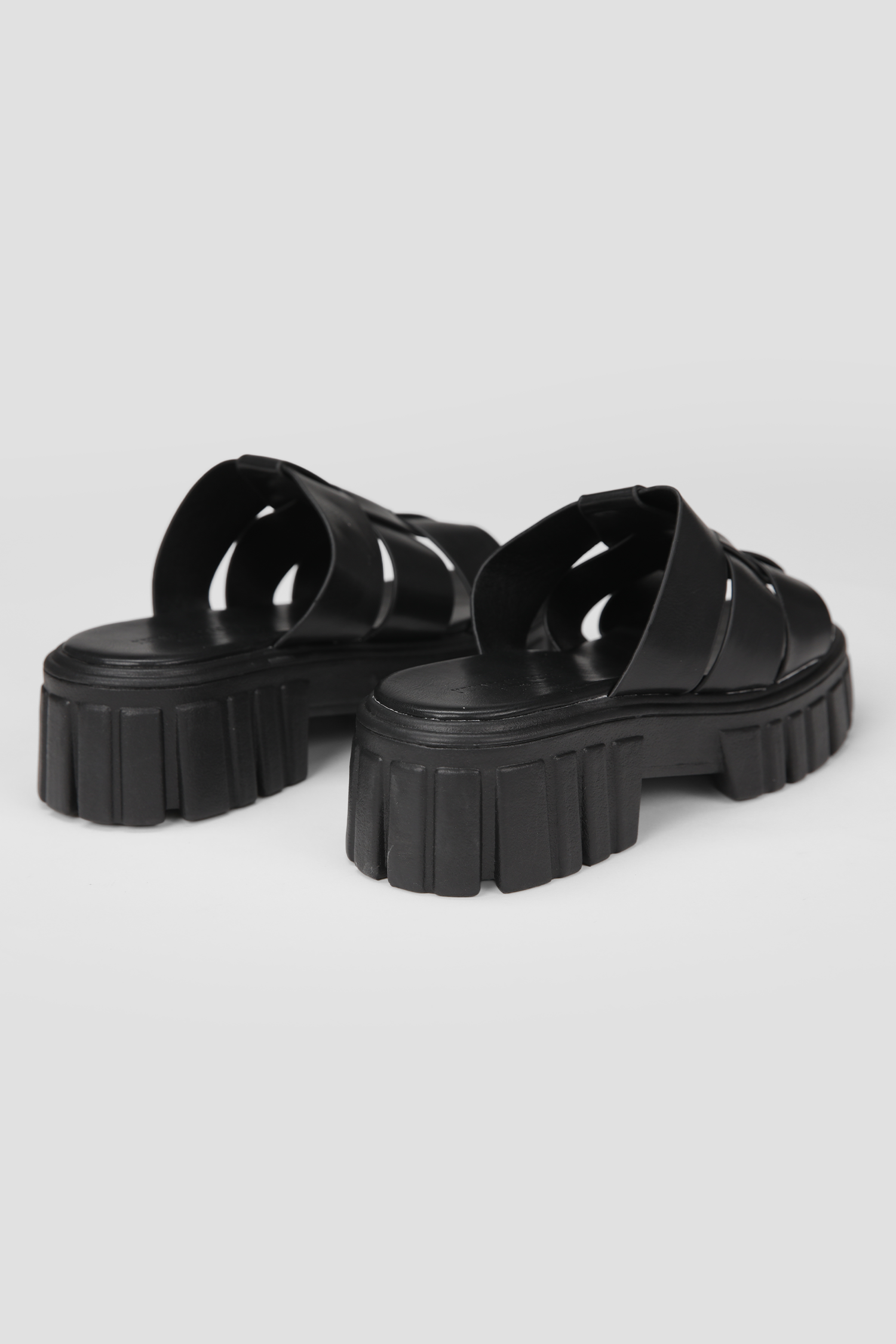 סנדל נשים פלטפורמה