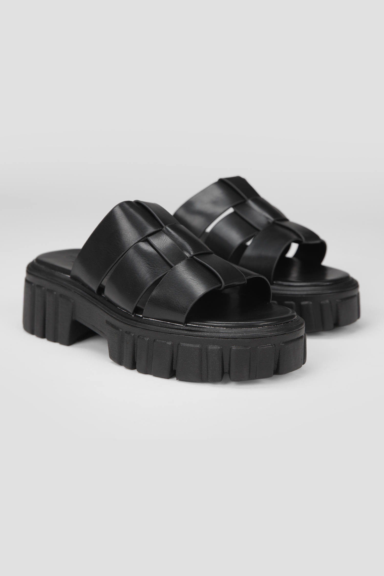 סנדל נשים פלטפורמה