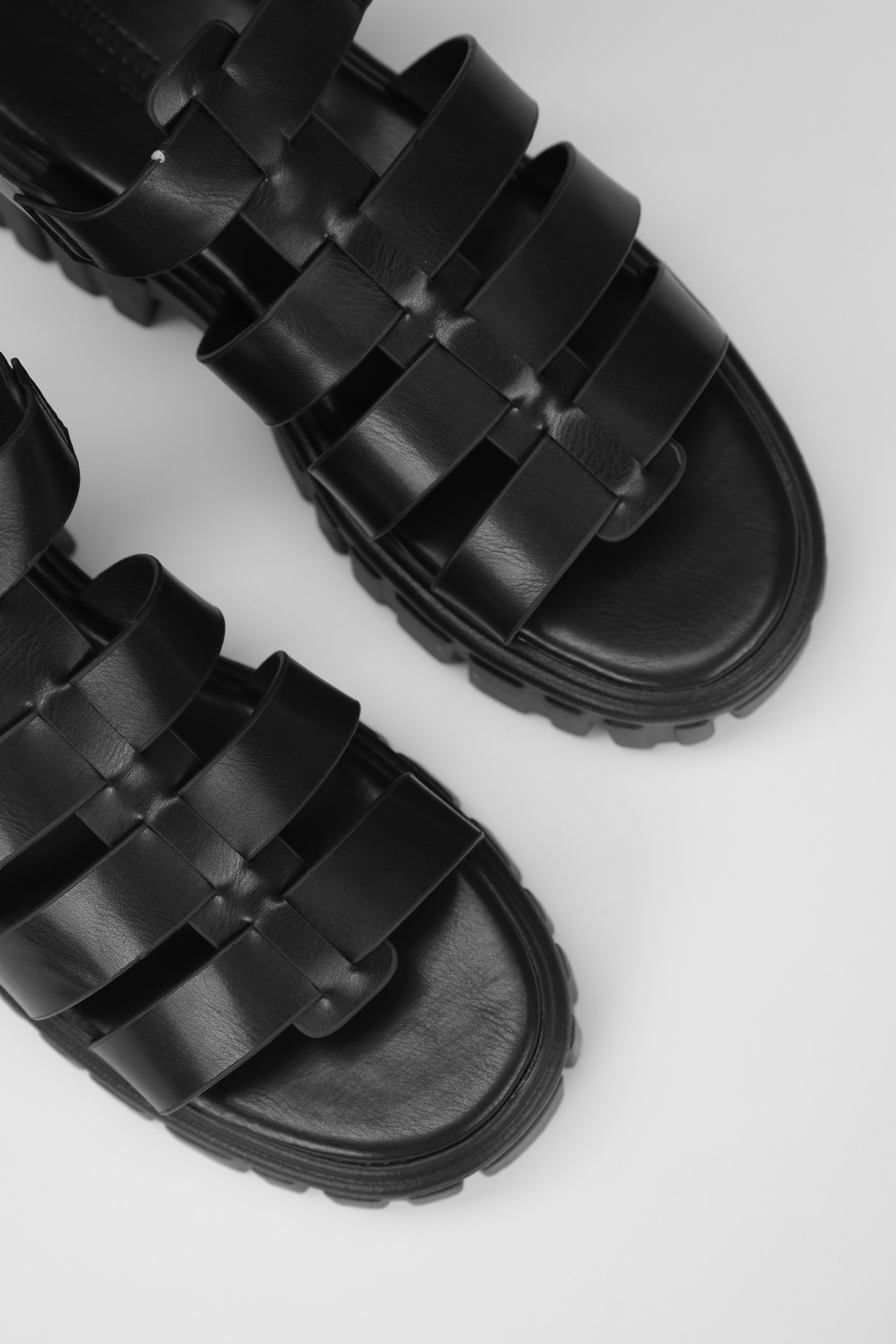 סנדל נשים פלטפורמה