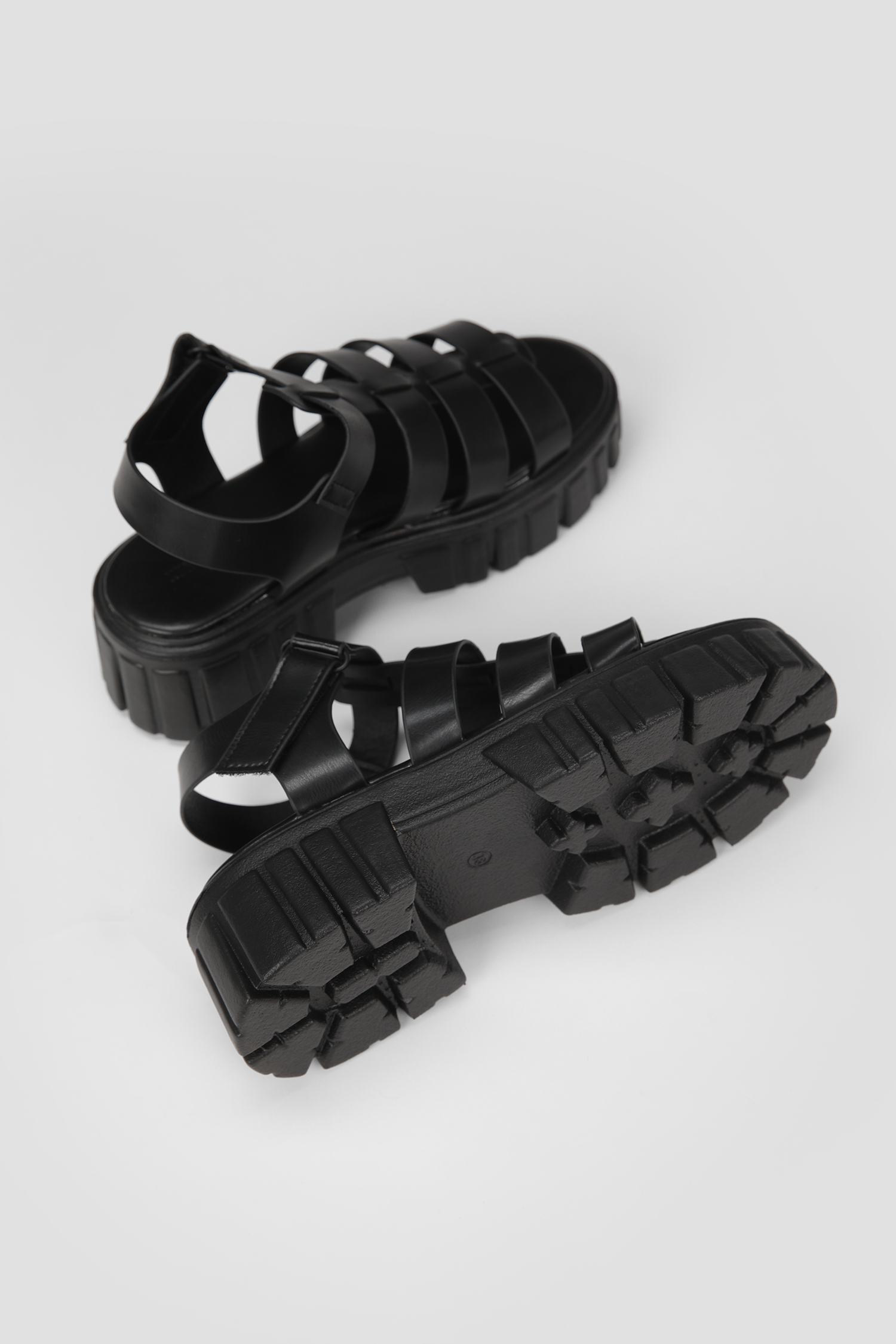 סנדל נשים פלטפורמה