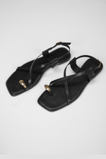 סנדל נשים שטוח