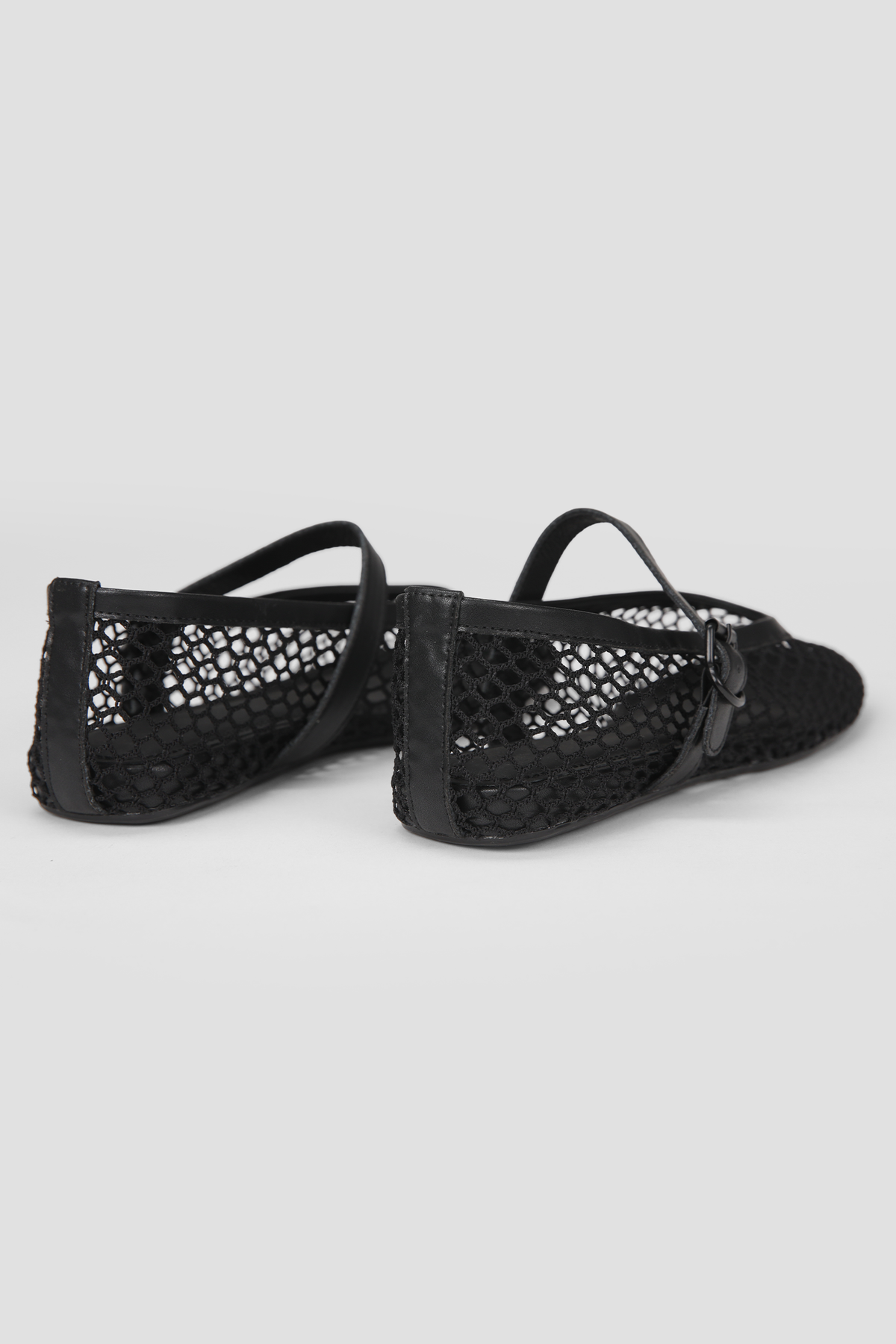 נעל בובה רשת נשים 