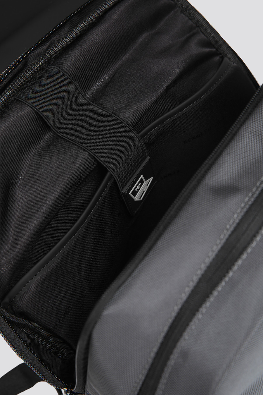 תיק גב לגברים | קנת קול