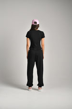 טישירט בייסיק צמודה