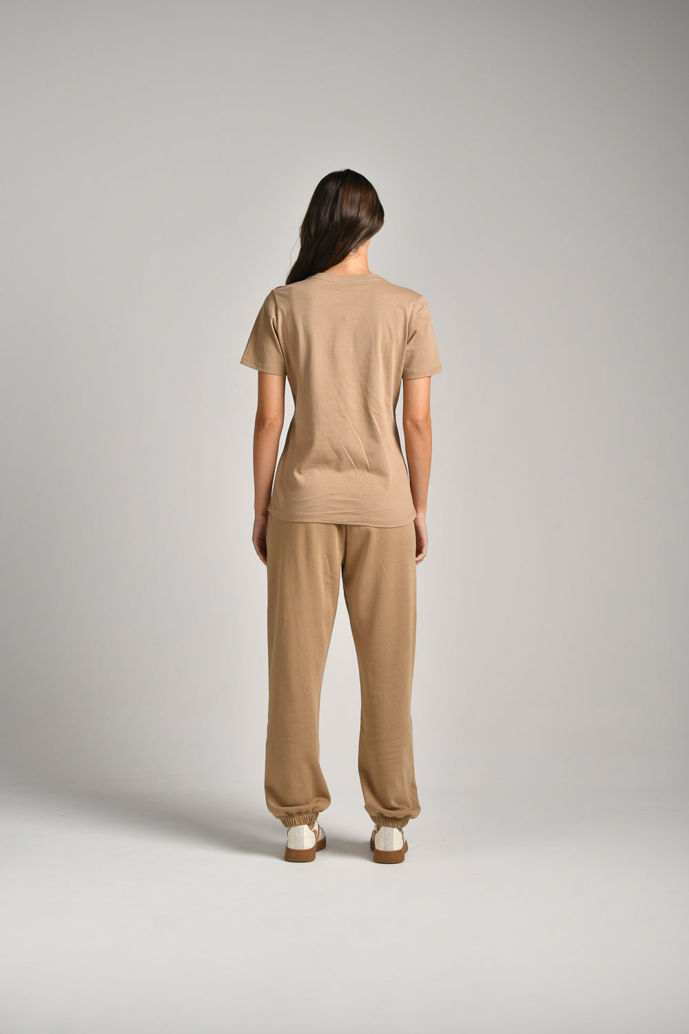 מכנסי טרנינג ארוכים עם גומי