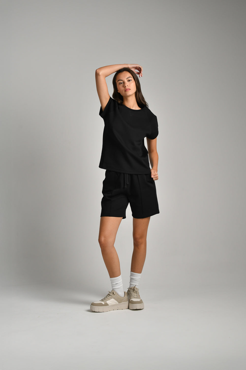 חולצה ללא שרוולים לנשים