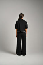 ג'קט עם שרוולים קצרים