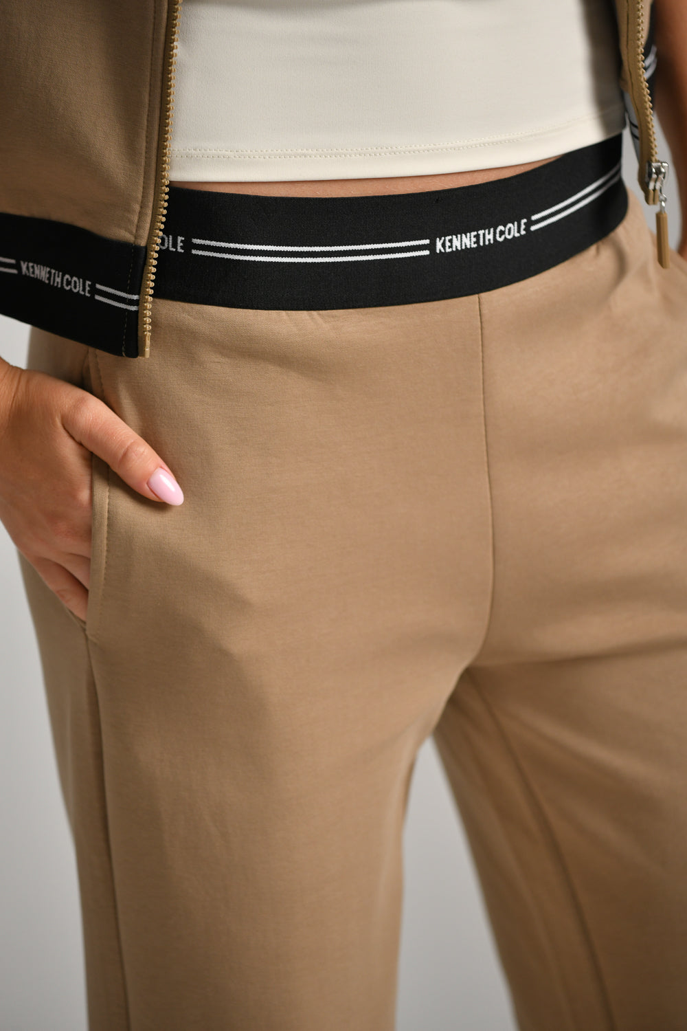 מכנסיים ארוכים עם גומי 