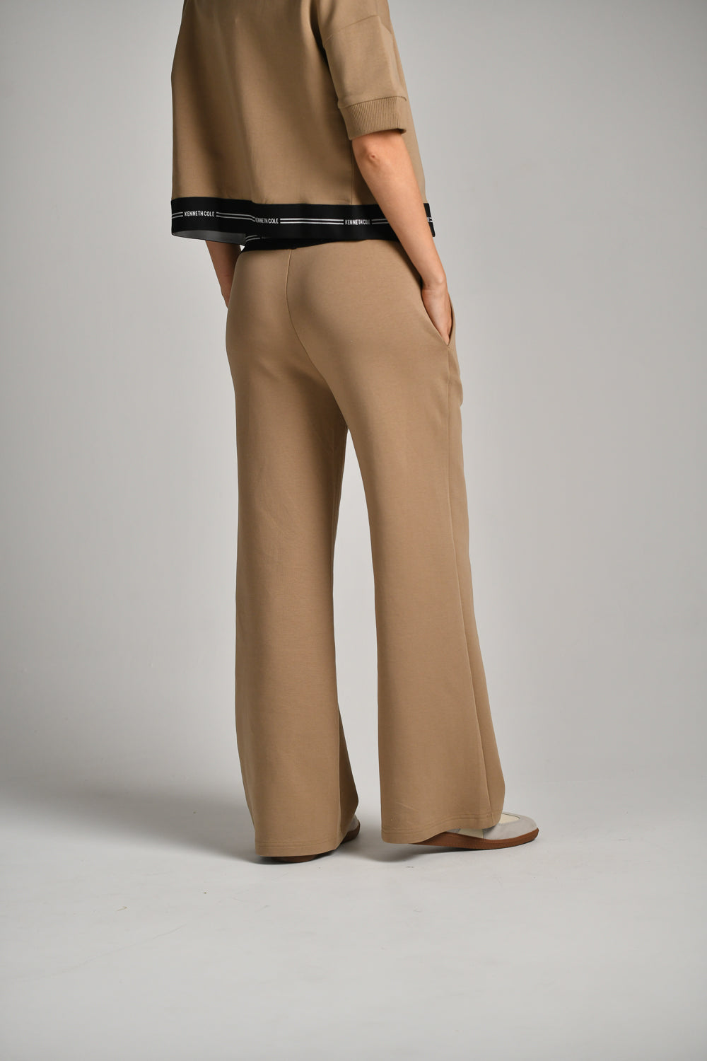 מכנסיים ארוכים עם גומי 