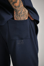 מכנסיים קצרים