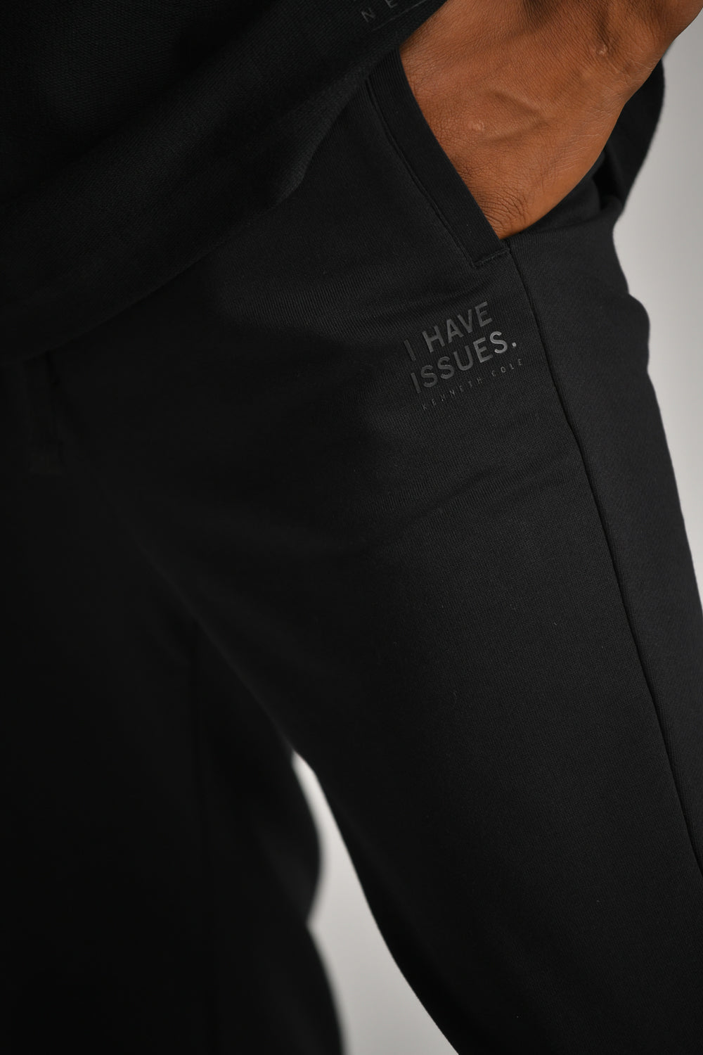 מכנסי טרנינג ארוכים