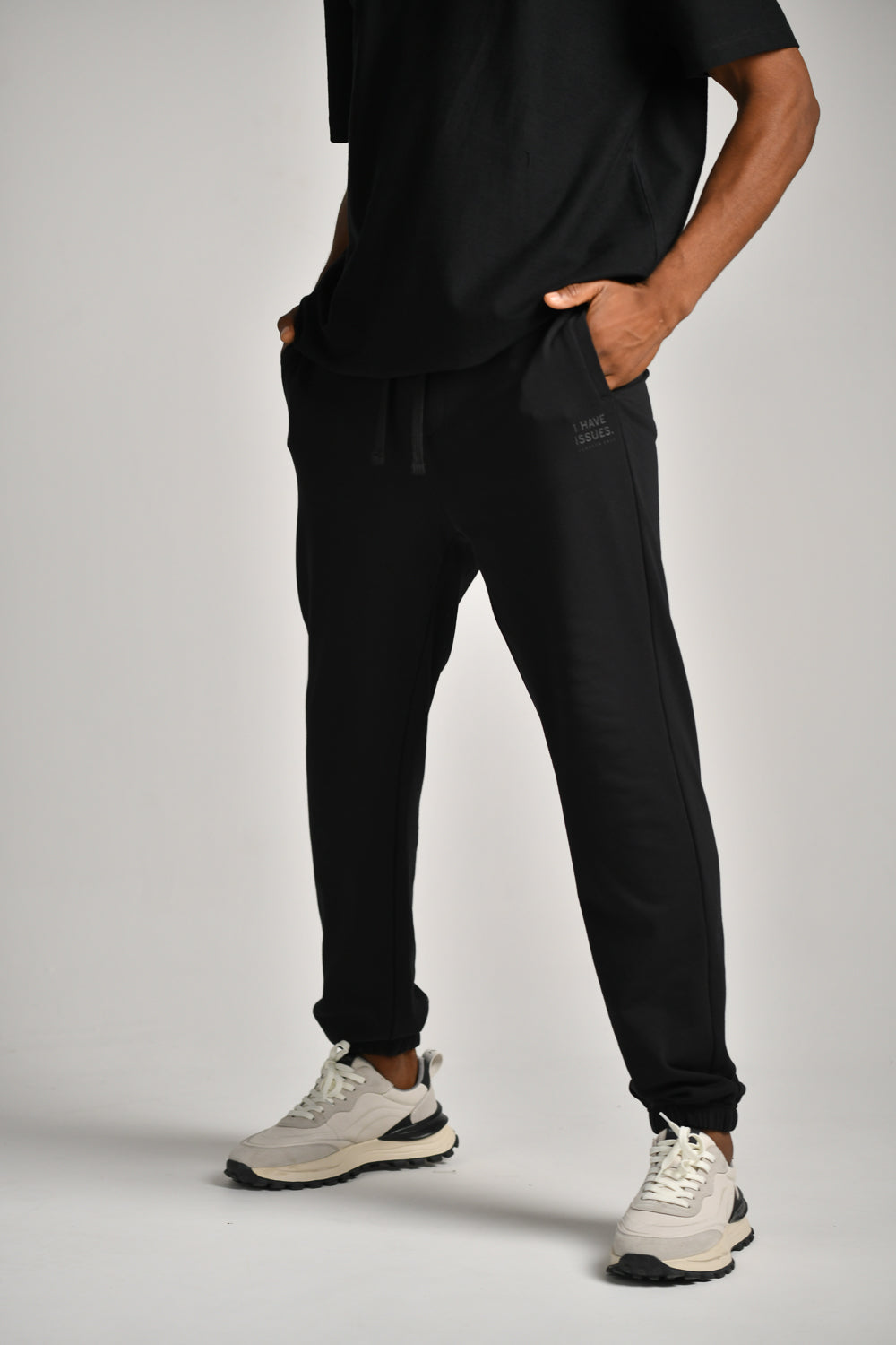 מכנסי טרנינג ארוכים