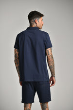 חולצת פולו קצרה