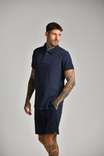 חולצת פולו קצרה