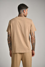 טישירט בייסיק קצרה