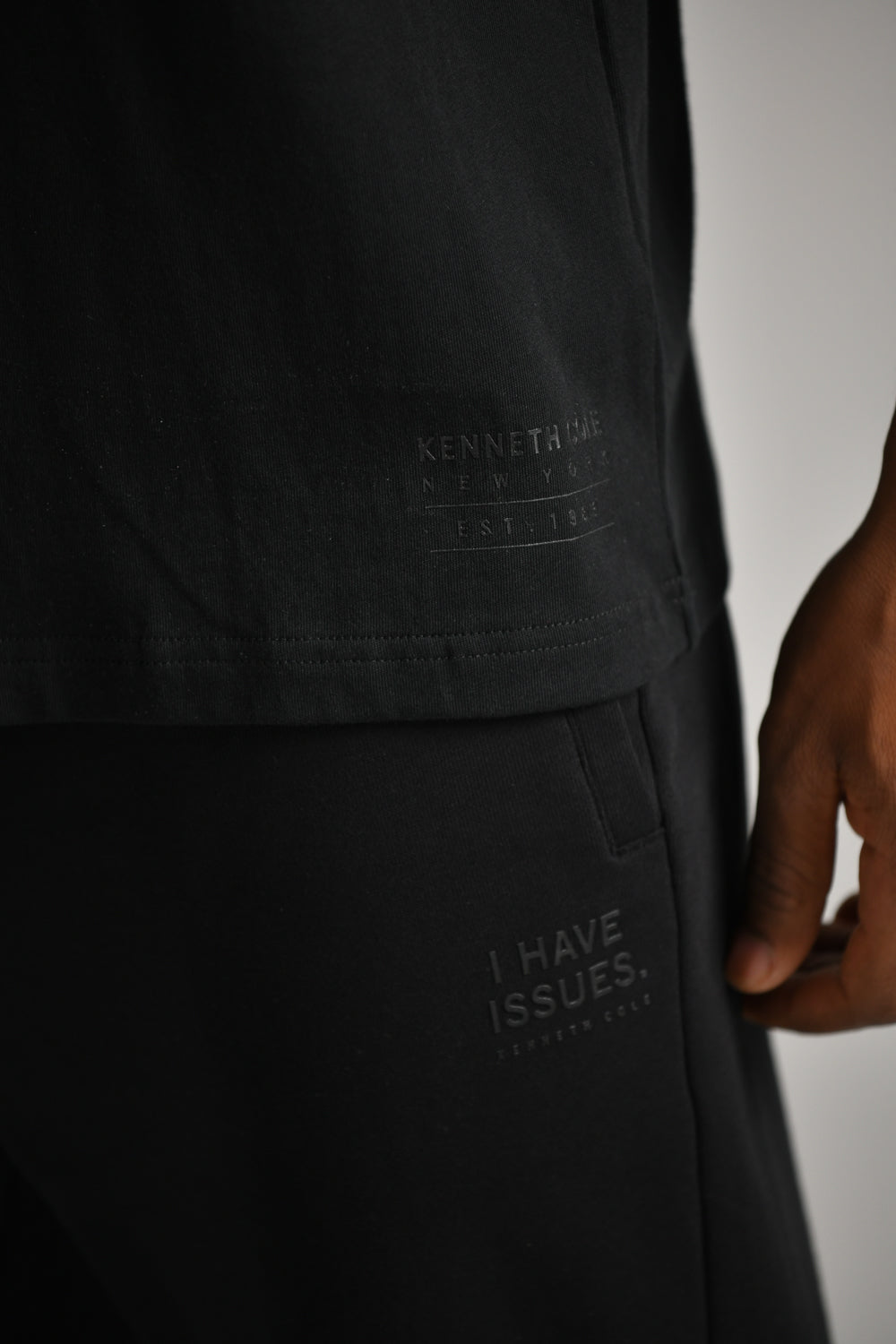 טישירט בייסיק קצרה