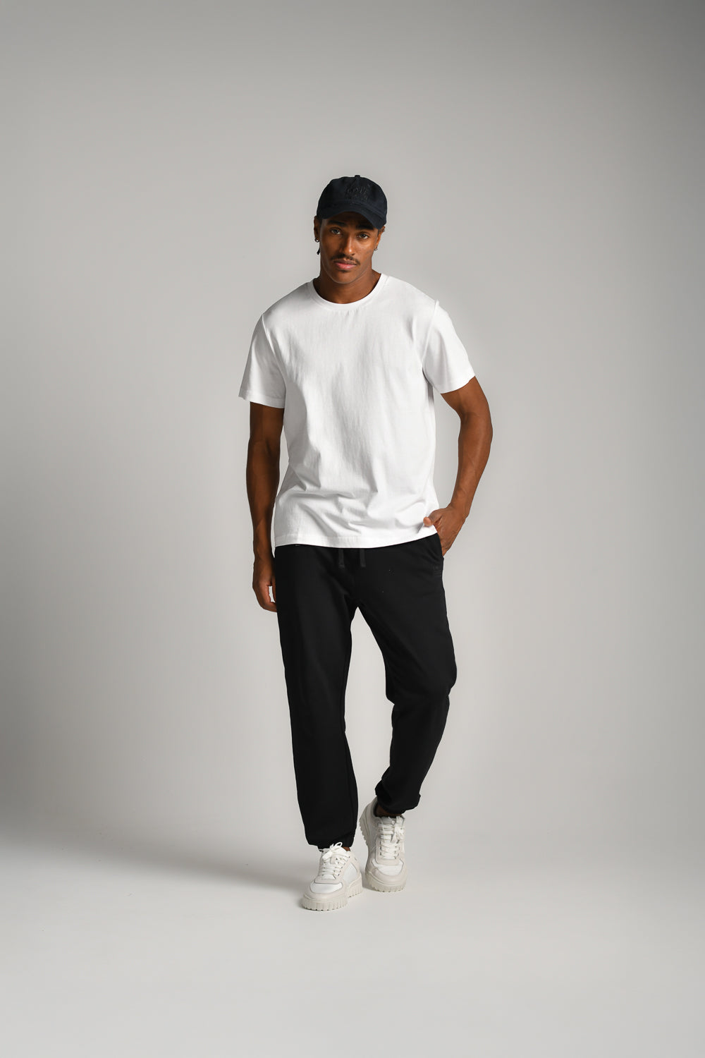 טישירט בייסיק קצרה 