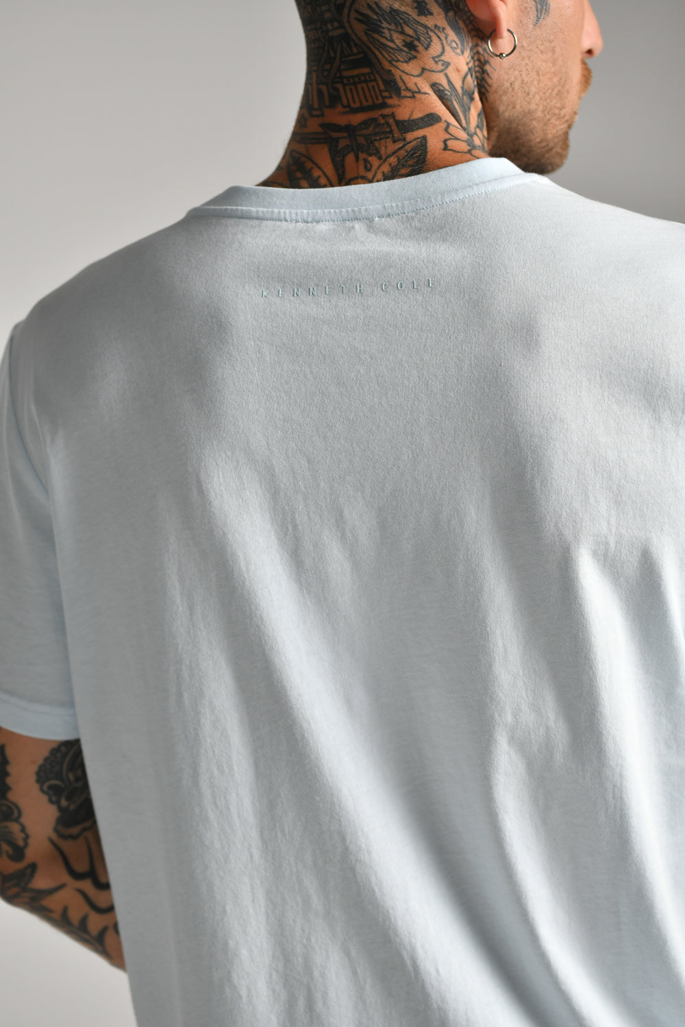 טישירט בייסיק קצרה 