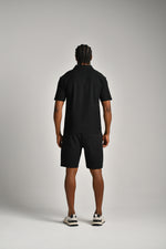 חולצה קצרה עם צווארון פולו