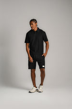 חולצה קצרה עם צווארון פולו