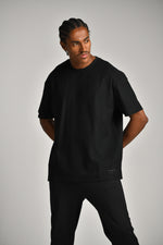 חולצת אובר סייז קצרה