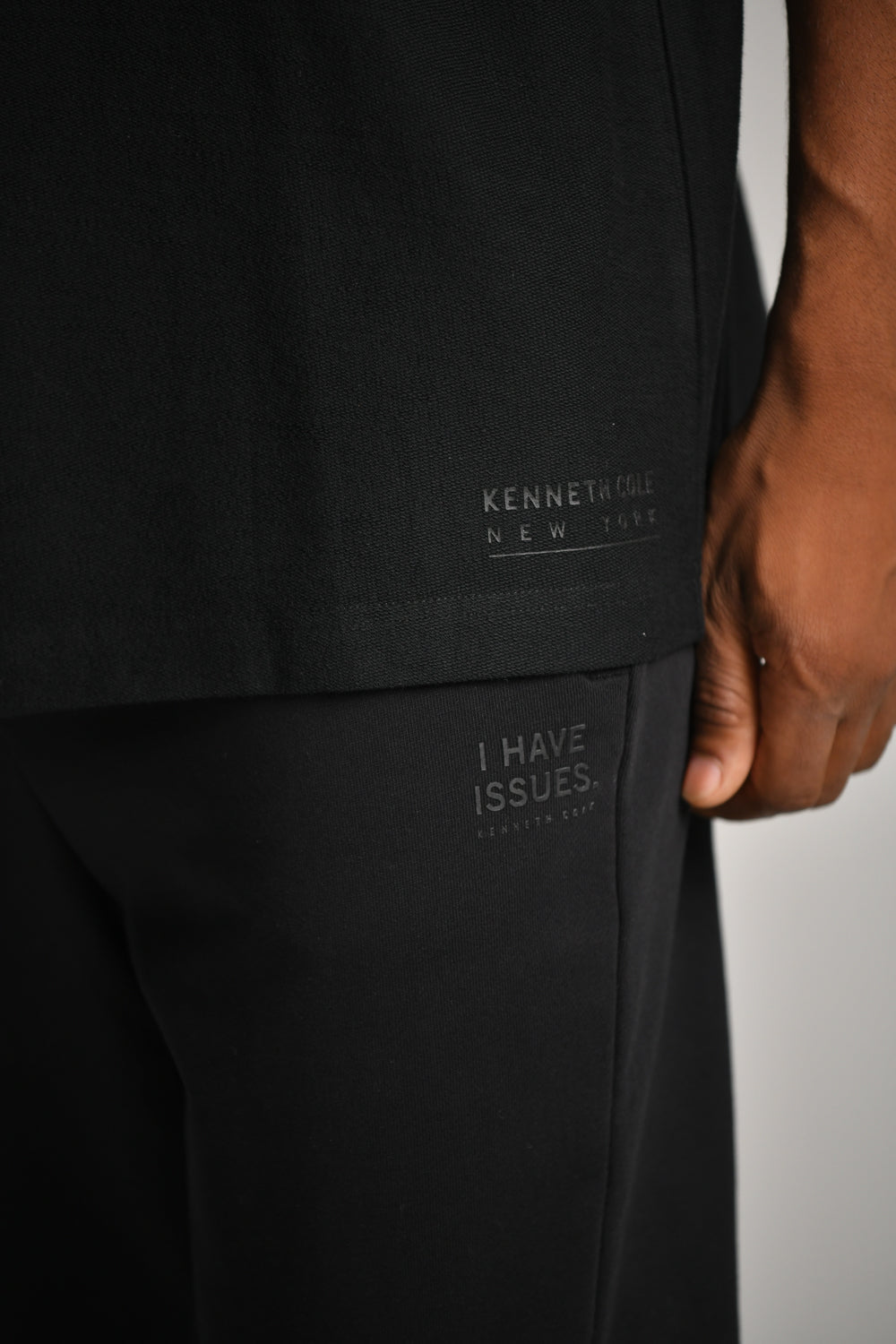 חולצת אובר סייז קצרה