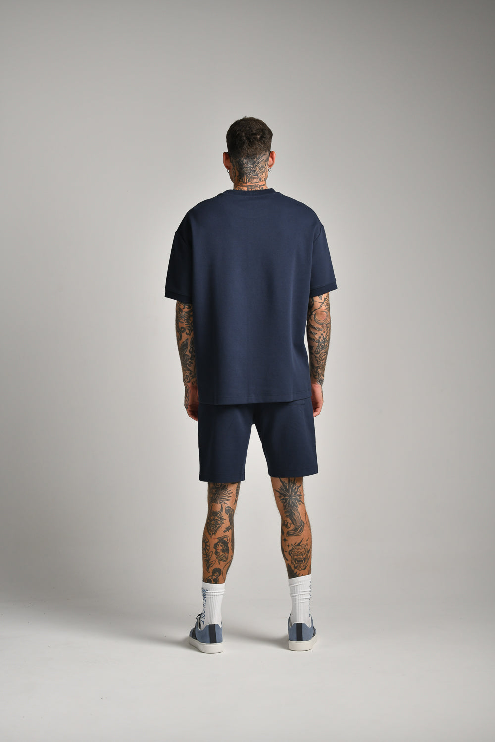 טישירט אובר סייז קצרה