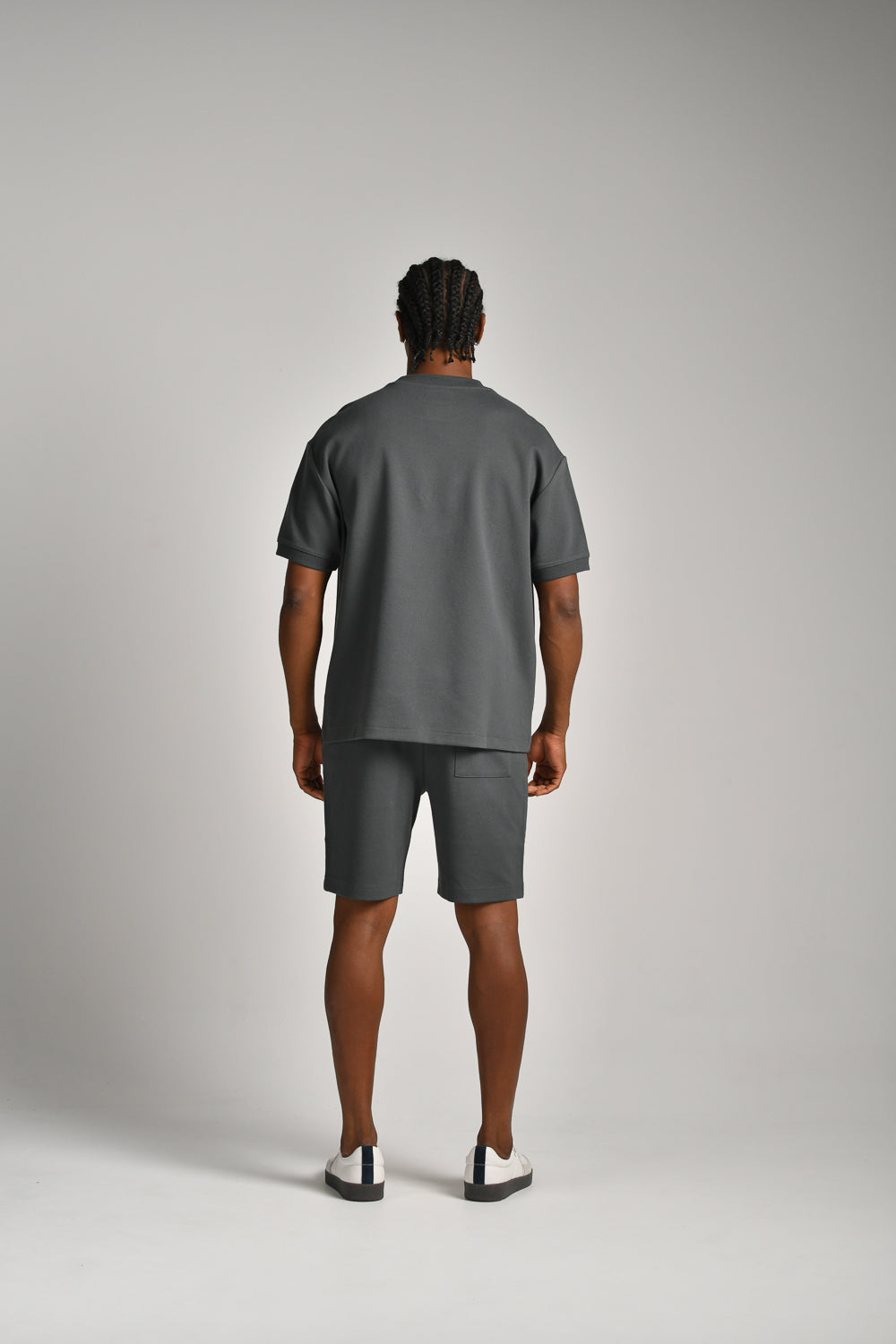 טישירט אובר סייז קצרה