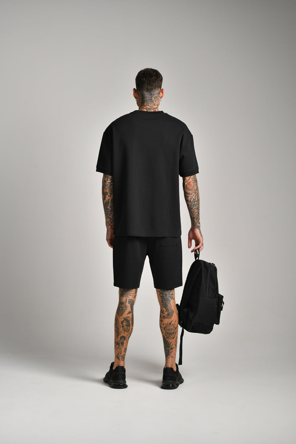 טישירט אובר סייז קצרה